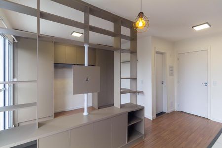 Sala de apartamento para alugar com 1 quarto, 30m² em Vila Ema, São Paulo