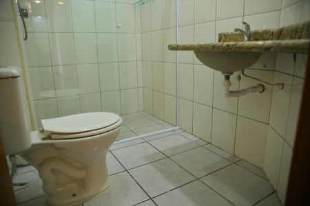 Apartamento à venda com 82m², 3 quartos e 2 vagasBanheiro da Suíte 