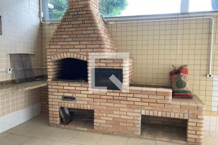 Apartamento à venda com 82m², 3 quartos e 2 vagas Apartamento à venda com 82m², 3 quartos e 2 vagasÁrea comum - Churrasqueira