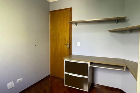 Apartamento à venda com 82m², 3 quartos e 2 vagasQuarto 3