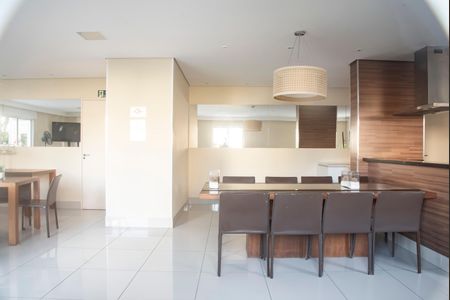 Apartamento para alugar com 60m², 2 quartos e 1 vagaÁrea comum - Salão de festas