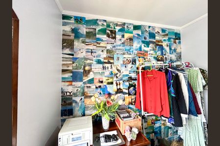 Casa à venda com 175m², 3 quartos e 2 vagas Casa à venda com 175m², 3 quartos e 2 vagasQuarto 3