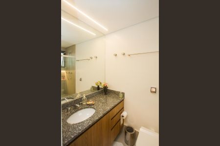 Apartamento à venda com 178m², 3 quartos e 3 vagas