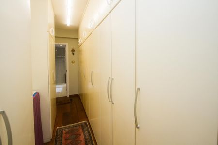 Apartamento à venda com 178m², 3 quartos e 3 vagas