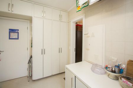 Apartamento à venda com 178m², 3 quartos e 3 vagas