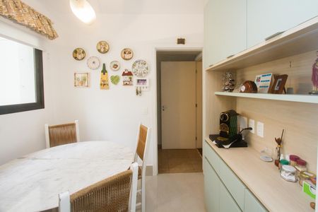 Apartamento à venda com 178m², 3 quartos e 3 vagas