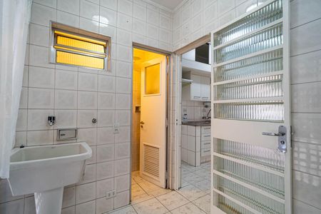 Apartamento à venda com 70m², 2 quartos e 1 vaga Apartamento à venda com 70m², 2 quartos e 1 vagaÁrea de Serviço