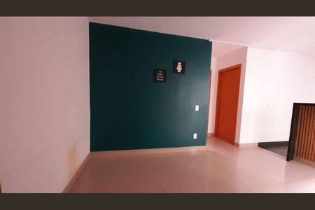 Sala de apartamento à venda com 2 quartos, 40m² em Canudos, Novo Hamburgo