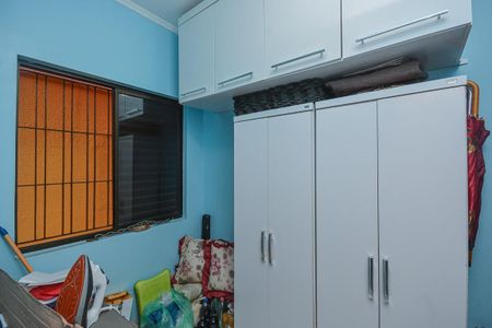 Casa à venda com 154m², 4 quartos e 2 vagas Casa à venda com 154m², 4 quartos e 2 vagasQuarto de Serviço