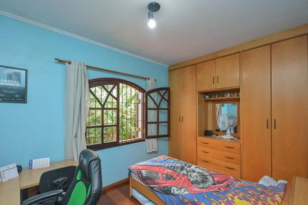 Casa à venda com 154m², 4 quartos e 2 vagas Casa à venda com 154m², 4 quartos e 2 vagasQuarto 2