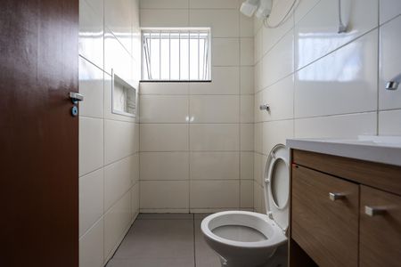 Banheiro do Studio de kitnet/studio para alugar com 1 quarto, 42m² em Campo Limpo, São Paulo