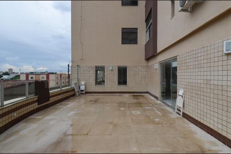 Apartamento para alugar com 65m², 2 quartos e 1 vagaÁrea comum