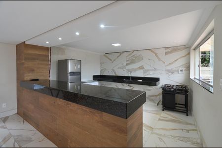 Apartamento para alugar com 65m², 2 quartos e 1 vagaÁrea comum