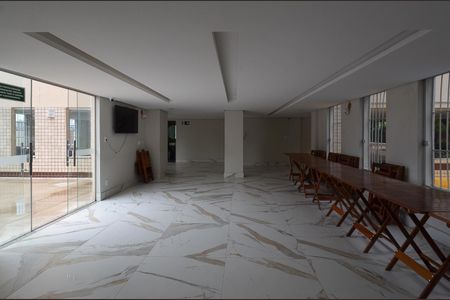 Apartamento para alugar com 65m², 2 quartos e 1 vagaÁrea comum