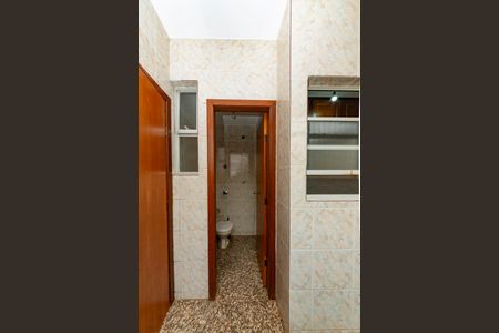 Apartamento para alugar com 179m², 4 quartos e 4 vagasBanheiro de serviço