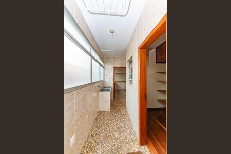 Apartamento para alugar com 179m², 4 quartos e 4 vagasÁrea de Serviço