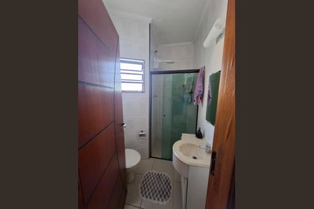 Banheiro de apartamento para alugar com 2 quartos, 62m² em Jardim Tranquilidade, Guarulhos