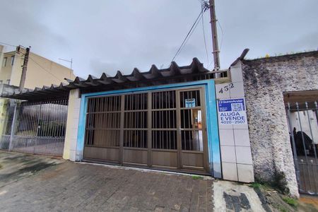 Casa à venda com 160m², 3 quartos e 2 vagasFachada