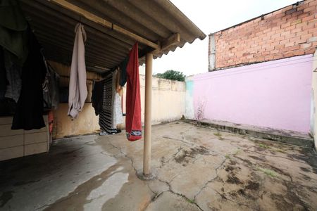 Casa à venda com 160m², 3 quartos e 2 vagasEdícula