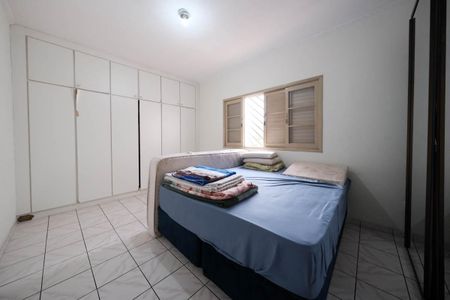 Quarto 2 de casa à venda com 3 quartos, 160m² em Vila Rio Branco, São Paulo