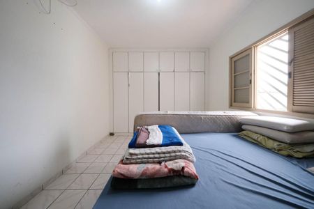 Casa à venda com 160m², 3 quartos e 2 vagasQuarto 2