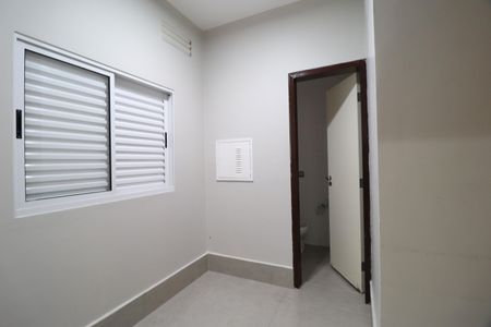 Casa de condomínio para alugar com 250m², 4 quartos e 4 vagasQuarto de Serviço