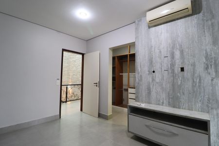 Casa de condomínio para alugar com 250m², 4 quartos e 4 vagasQuarto 1 - Suíte