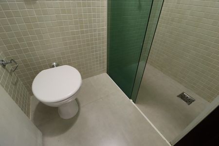 Casa de condomínio para alugar com 250m², 4 quartos e 4 vagasBanheiro da área de Lazer