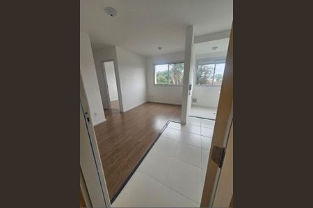 Sala de apartamento para alugar com 1 quarto, 59m² em Vila Francisco Remeikis, Taboão da Serra