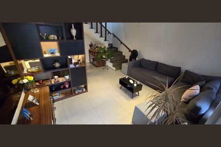 Sala de casa à venda com 3 quartos, 160m² em Vila Lais, São Paulo