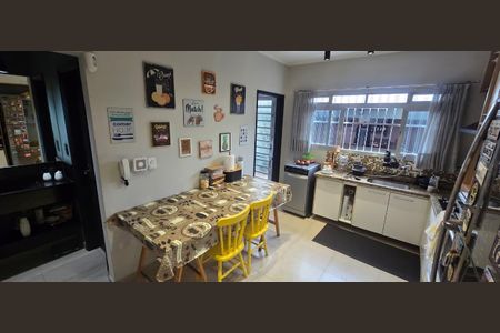 Casa à venda com 160m², 3 quartos e 3 vagasCozinha