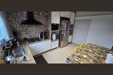 Casa à venda com 160m², 3 quartos e 3 vagasCozinha
