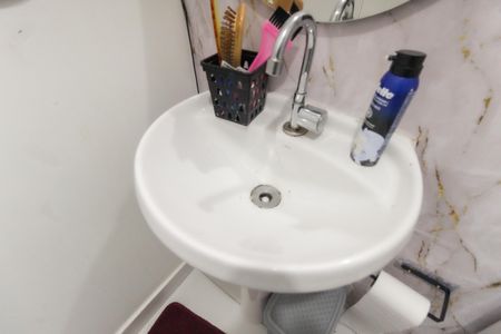 Apartamento para alugar com 33m², 2 quartos e sem vaga Apartamento para alugar com 33m², 2 quartos e sem vagaBanheiro