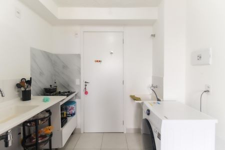 Apartamento para alugar com 33m², 2 quartos e sem vaga Apartamento para alugar com 33m², 2 quartos e sem vagaSala - Cozinha