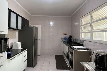Apartamento para alugar com 93m², 2 quartos e 1 vagaCozinha 