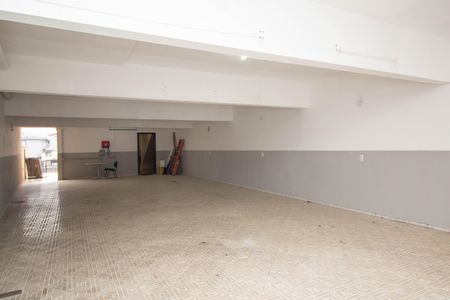 Casa à venda com 265m², 4 quartos e 10 vagas Casa à venda com 265m², 4 quartos e 10 vagasGaragem