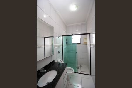 Casa à venda com 265m², 4 quartos e 10 vagas Casa à venda com 265m², 4 quartos e 10 vagasBanheiro da Suíte