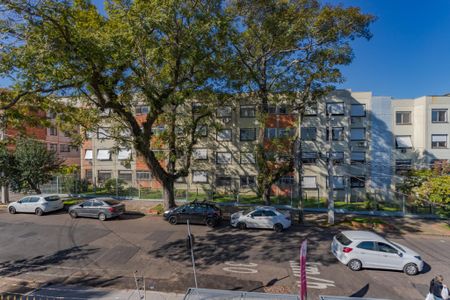 Quarto 1 de apartamento para alugar com 2 quartos, 92m² em Vila Jardim, Porto Alegre