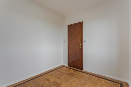 Quarto 2 de apartamento para alugar com 2 quartos, 92m² em Vila Jardim, Porto Alegre