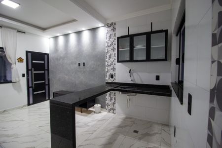 Casa para alugar com 60m², 2 quartos e 1 vagaCozinha