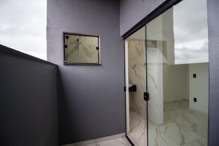 Casa para alugar com 60m², 2 quartos e 1 vagaSuíte