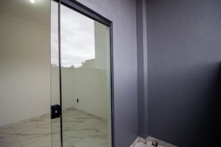 Casa para alugar com 60m², 2 quartos e 1 vagaSuíte