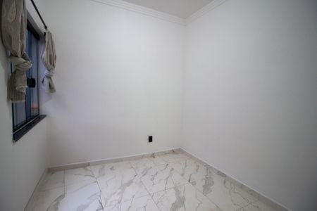 Casa para alugar com 60m², 2 quartos e 1 vagaQuarto