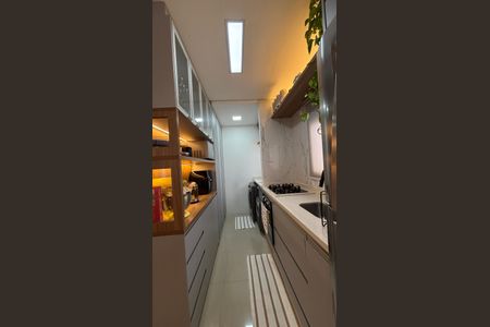 Apartamento à venda com 54m², 2 quartos e 1 vagaCozinha