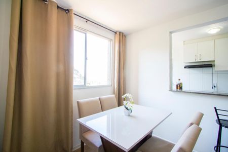 Sala de apartamento à venda com 2 quartos, 49m² em Parque Sao Vicente, Santo André