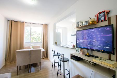 Sala de apartamento à venda com 2 quartos, 49m² em Parque Sao Vicente, Santo André