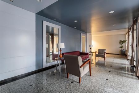 Apartamento para alugar com 95m², 3 quartos e 2 vagasHall social