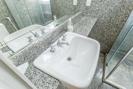 Apartamento para alugar com 95m², 3 quartos e 2 vagasBanheiro da Suíte 2