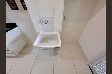 Apartamento para alugar com 70m², 2 quartos e 2 vagasÁrea de Serviço