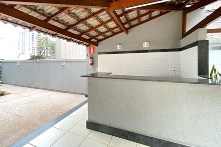 Apartamento à venda com 77m², 2 quartos e 1 vagaÁrea comum